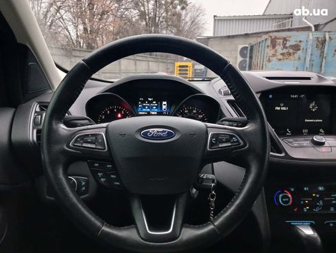 Ford Escape 2017 белый - фото 11