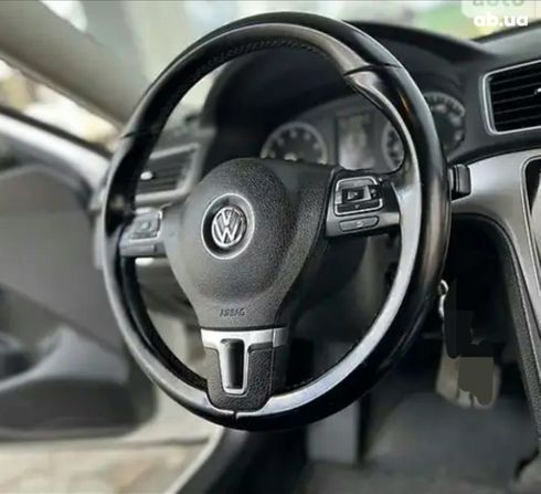 Volkswagen Passat 2012 - фото 5