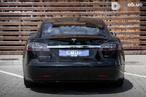 Tesla Model S 2018 - фото 9