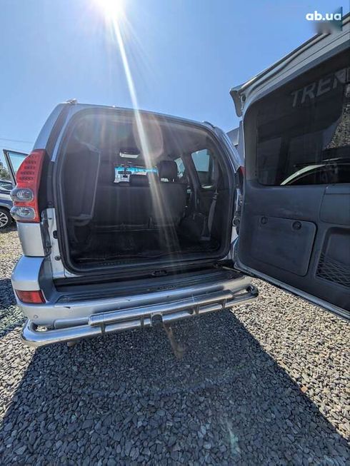 Toyota Land Cruiser 2004 - фото 25