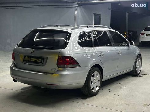 Volkswagen Golf 2010 - фото 6