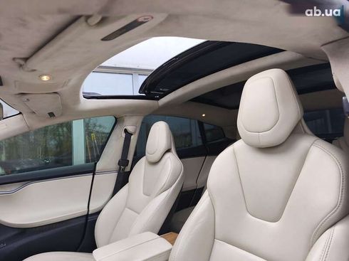 Tesla Model S 2018 - фото 17