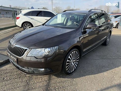 Skoda Superb 2013 - фото 3