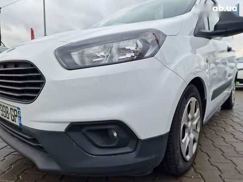 Ford Transit Courier 2020 - фото 12