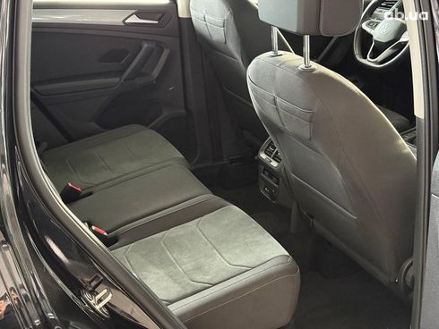 Volkswagen Tiguan 2021 черный - фото 19