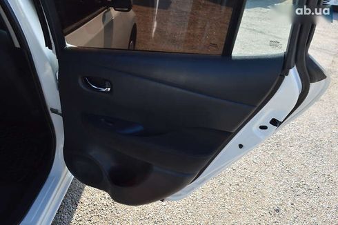 Nissan Leaf 2013 - фото 15