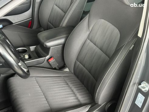 Kia Sportage 2019 серый - фото 11