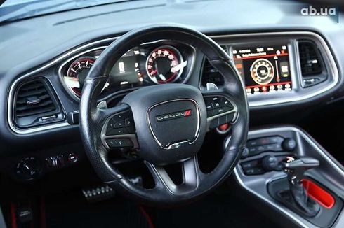 Dodge Challenger 2019 - фото 15