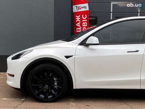 Tesla Model Y 2023 - фото 5