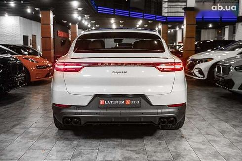 Porsche Cayenne Coupe 2022 - фото 22