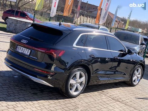 Audi E-Tron 2019 - фото 17