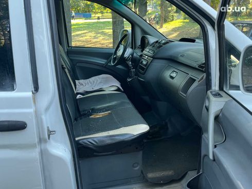 Mercedes-Benz Vito 2005 белый - фото 24