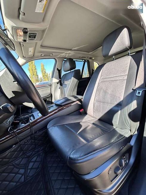BMW X5 2011 - фото 14