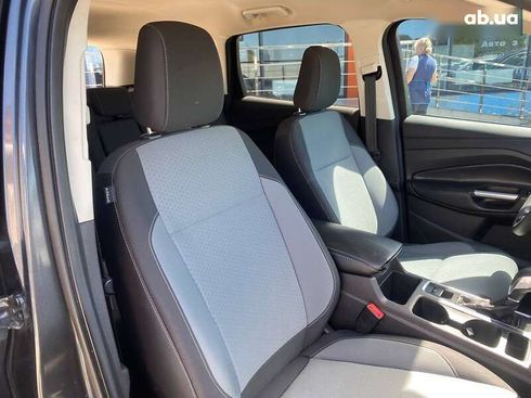 Ford Escape 2018 - фото 25