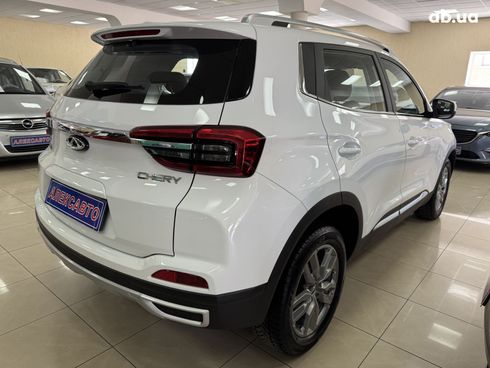 Chery Tiggo 4 Pro 2023 белый - фото 3