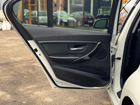 BMW 3 серия 2014 белый - фото 36