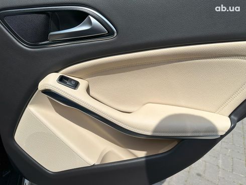 Mercedes-Benz GLA-Класс 2019 синий - фото 19