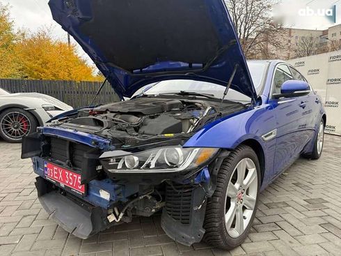 Jaguar XE 2018 - фото 9