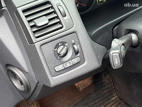 Volvo V50 2011 серый - фото 39