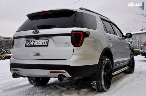 Ford Explorer 2016 - фото 8