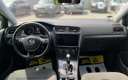 Volkswagen e-Golf 2019 - фото 19