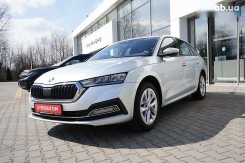 Skoda Octavia 2020 - фото 12