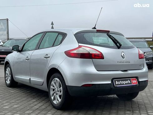 Renault Megane 2013 серый - фото 6