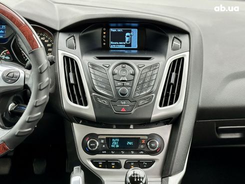 Ford Focus 2013 черный - фото 17