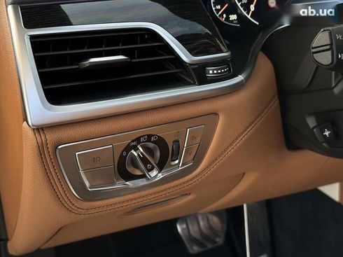 BMW 7 серия 2016 - фото 22