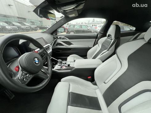 BMW M4 2023 - фото 27
