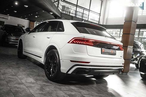 Audi Q8 2021 - фото 28