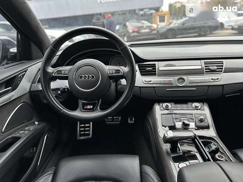 Audi S8 2015 - фото 17