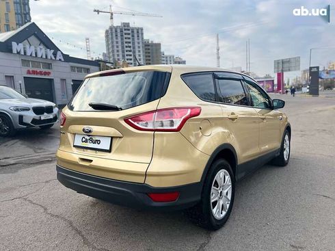 Ford Escape 2014 - фото 9