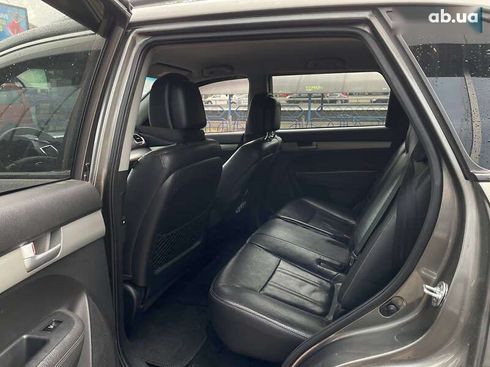 Kia Sorento 2012 - фото 16