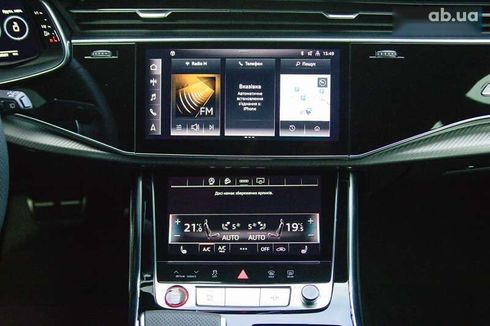 Audi RS Q8 2023 - фото 11
