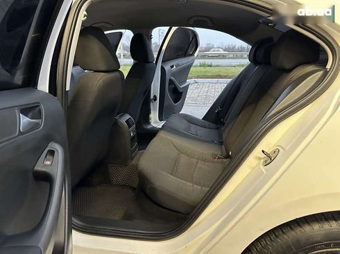 Volkswagen Jetta 2012 - фото 30