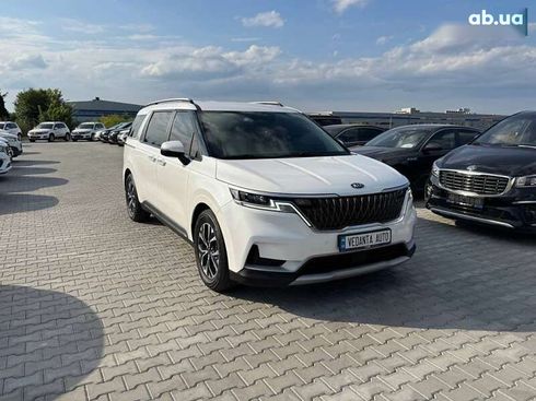 Kia Carnival 2021 - фото 4