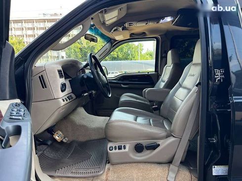 Ford Excursion 2005 - фото 20