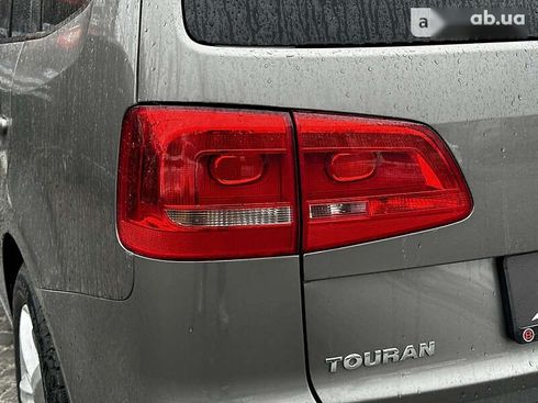 Volkswagen Touran 2011 - фото 16
