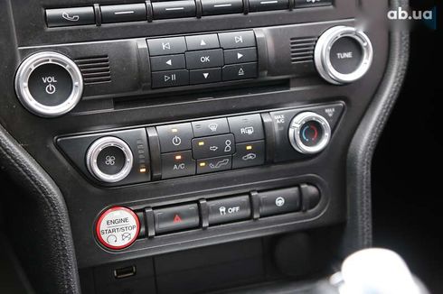 Ford Mustang 2017 - фото 18