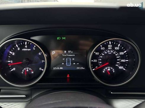 Kia Carnival 2023 - фото 26
