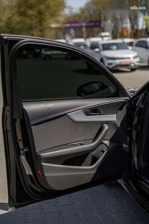 Audi A4 2019 - фото 19