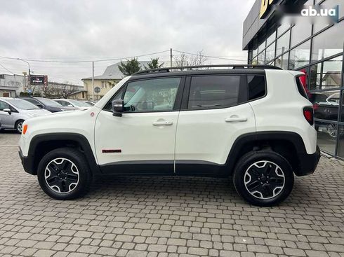 Jeep Renegade 2016 - фото 3