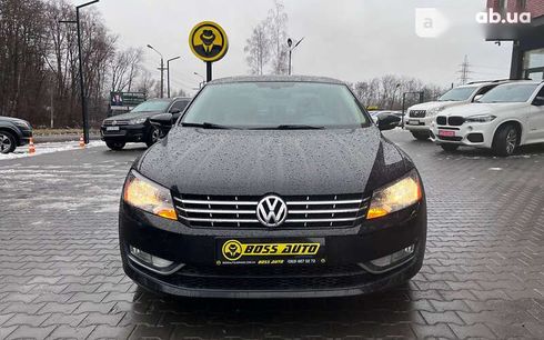 Volkswagen Passat 2011 - фото 2