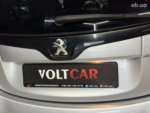 Peugeot iOn 2011 - фото 26