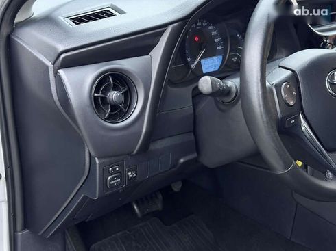 Toyota Corolla 2016 - фото 30