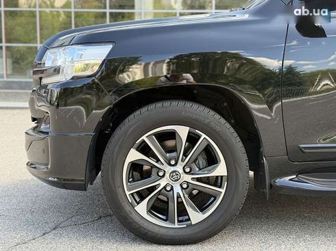 Toyota Land Cruiser 2020 - фото 5