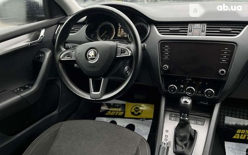 Skoda Octavia 2019 - фото 22