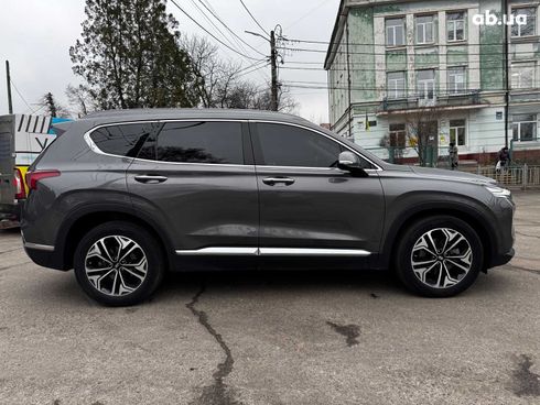 Hyundai Santa Fe 2019 серый - фото 12
