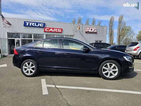 Volvo S60 2015 - фото 2